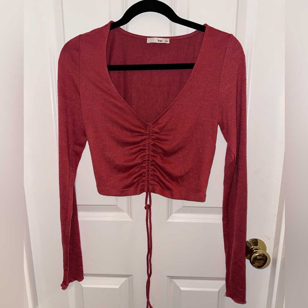 Aritzia Red Long-sleeve Crop-top